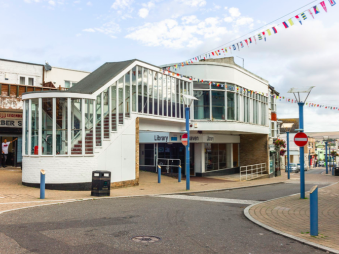 Free parking boost for Newhaven shoppers